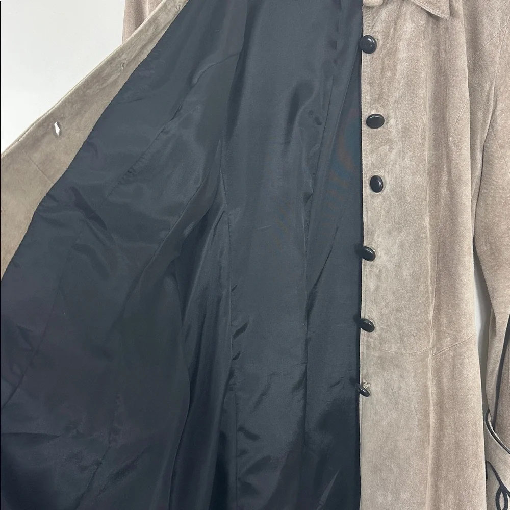 Char Santa Fe Vintage Taupe Tan & Black Long Suede Embroidered Button Up Coat 8 - Picture 5 of 7